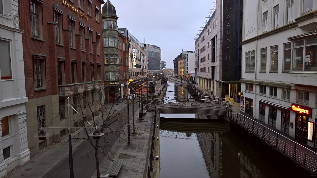 Promenada nad rzeczką